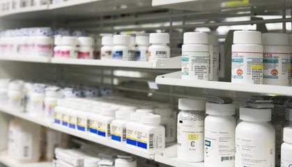 中國(guó)郵政跨界開(kāi)藥店背后 企查查數(shù)據(jù)顯示藥品零售相關(guān)企業(yè)二季度同比增長(zhǎng)73%